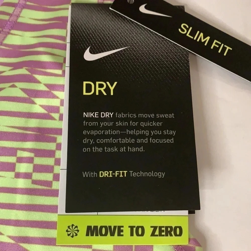 Nike Women’s Athletic Cropped Tank Top Size XS NWT - Picture 6 of 11